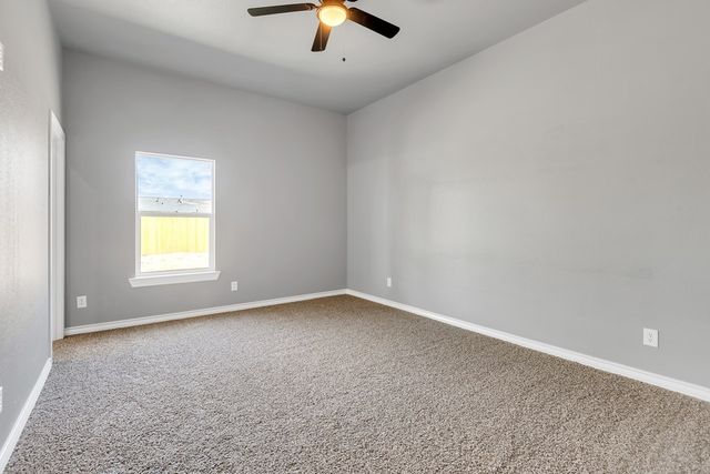 1407 E Nobles Ave, Midland, TX 79701