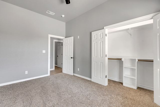 1407 E Nobles Ave, Midland, TX 79701