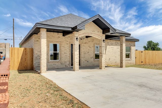 1407 E Nobles Ave, Midland, TX 79701