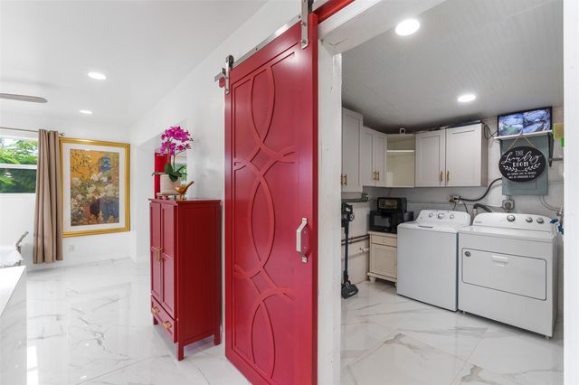 201 NE 28th Court, Boynton Beach, FL 33435