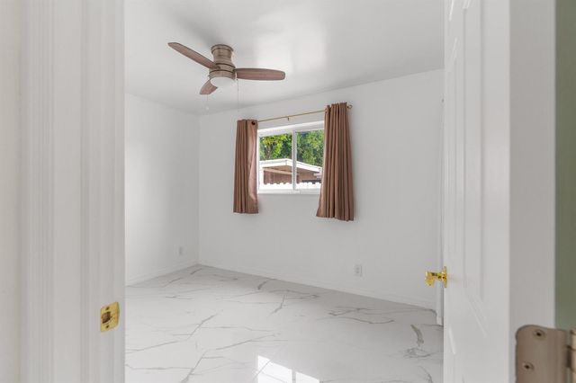 201 NE 28th Court, Boynton Beach, FL 33435