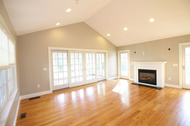 51 Anita Drive, Pittsfield, MA 01201