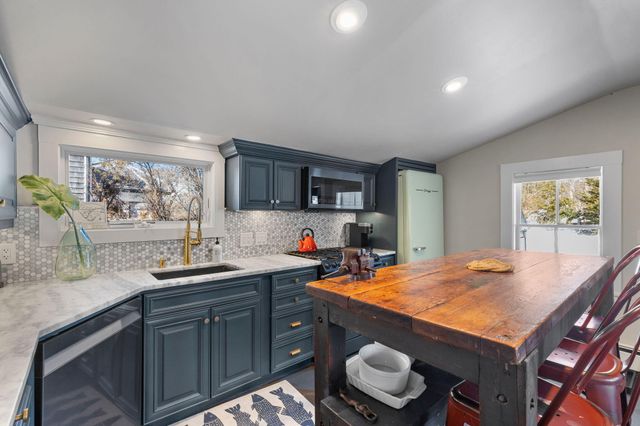 52 Creek Road Unit 1, Provincetown, MA 02657