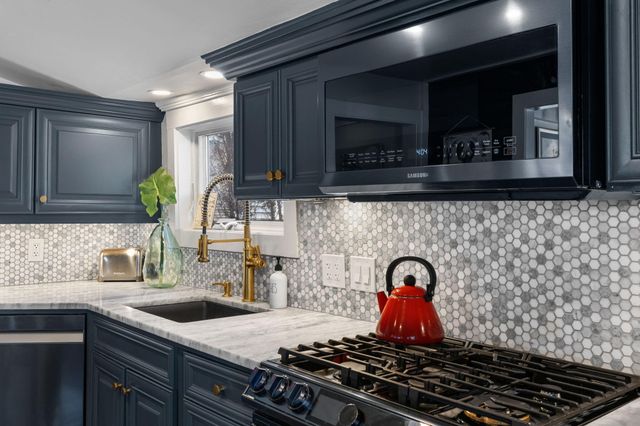 52 Creek Road Unit 1, Provincetown, MA 02657