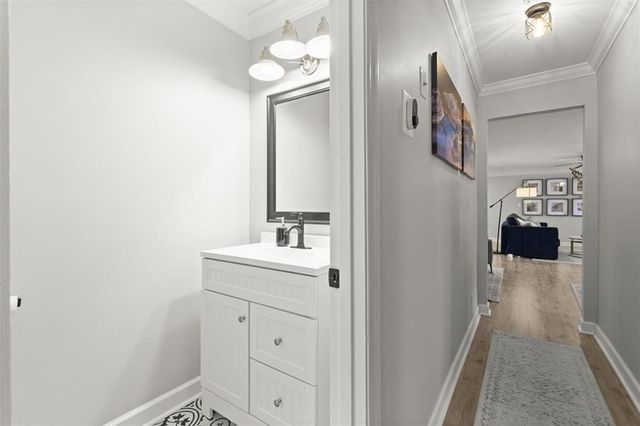 146 Lancelot Way, Lawrenceville, GA 30046