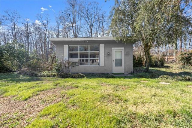 146 Lancelot Way, Lawrenceville, GA 30046