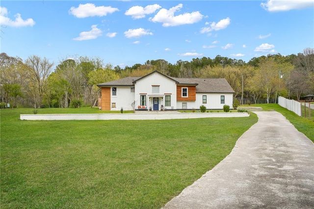 934 Beaver Hill Drive, Auburn, GA 30620