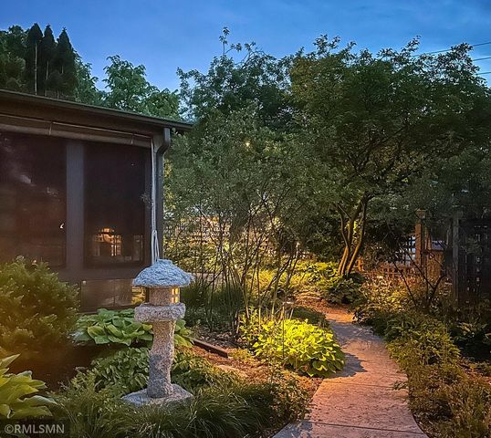 5608 Girard Avenue S, Minneapolis, MN 55419
