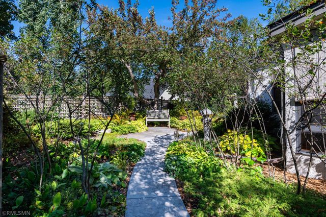 5608 Girard Avenue S, Minneapolis, MN 55419