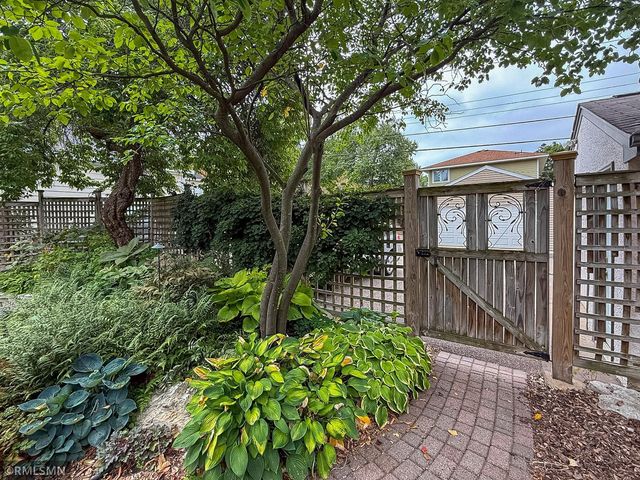 5608 Girard Avenue S, Minneapolis, MN 55419
