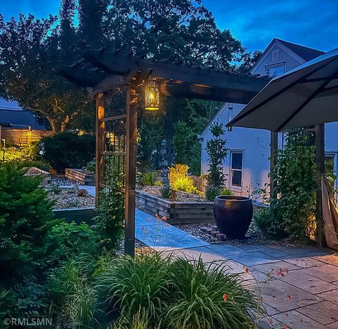 5608 Girard Avenue S, Minneapolis, MN 55419