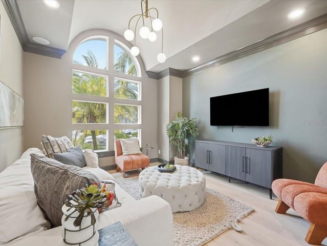11805 SHIRE WYCLIFFE COURT, Tampa, FL 33626