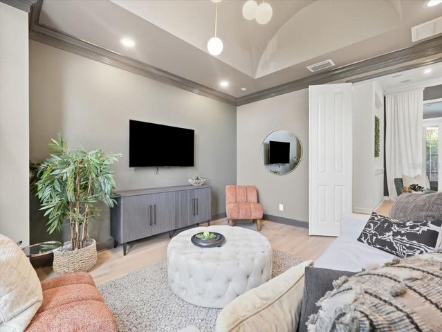 11805 SHIRE WYCLIFFE COURT, Tampa, FL 33626