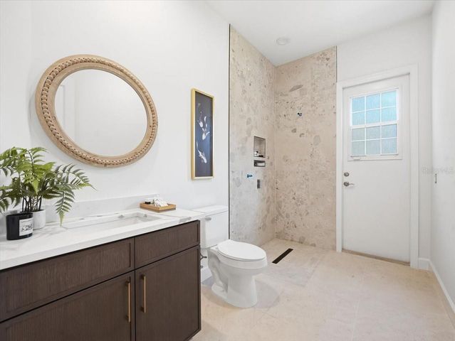 11805 SHIRE WYCLIFFE COURT, Tampa, FL 33626