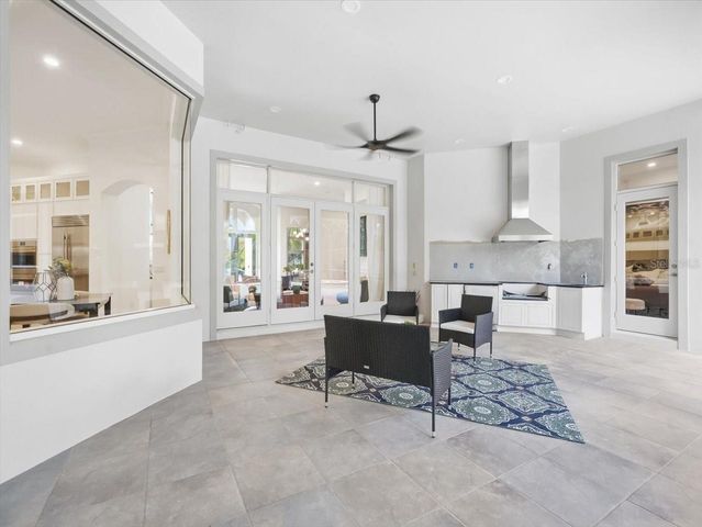 11805 SHIRE WYCLIFFE COURT, Tampa, FL 33626