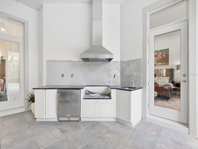 11805 SHIRE WYCLIFFE COURT, Tampa, FL 33626