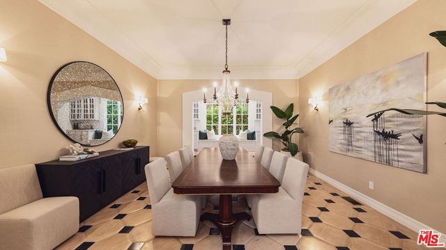241 19th Street, Santa Monica, CA 90402