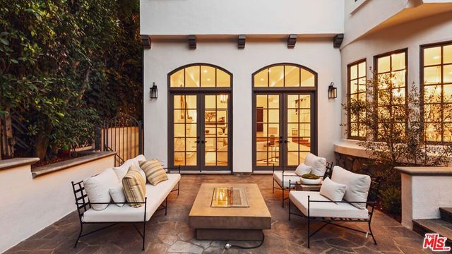 241 19th Street, Santa Monica, CA 90402