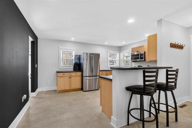 739 Randolph Street, Jackson, MI 49203