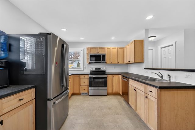 739 Randolph Street, Jackson, MI 49203