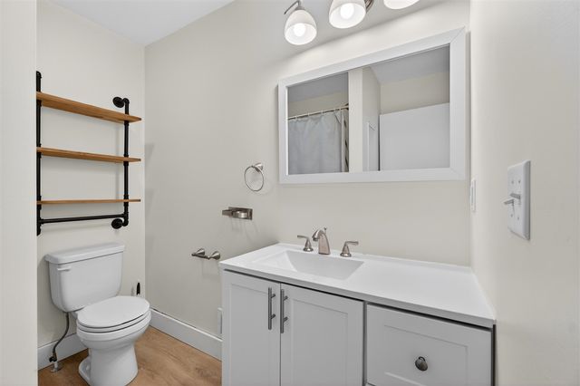 739 Randolph Street, Jackson, MI 49203