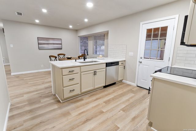 7502 LINFIELD ST, San Antonio, TX 78238