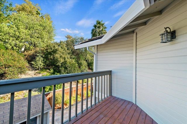 984 Waverly Cmn, Livermore, CA 94551