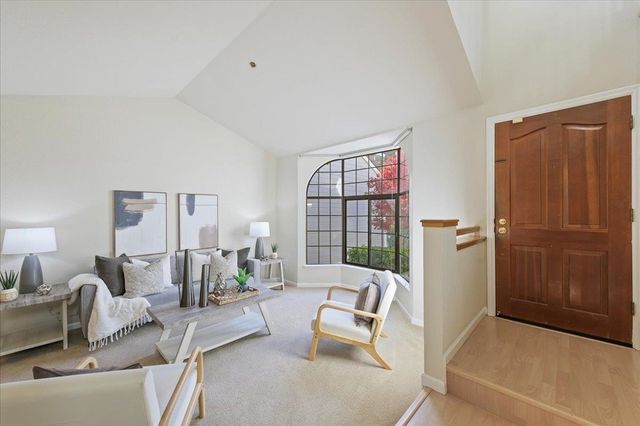 984 Waverly Cmn, Livermore, CA 94551