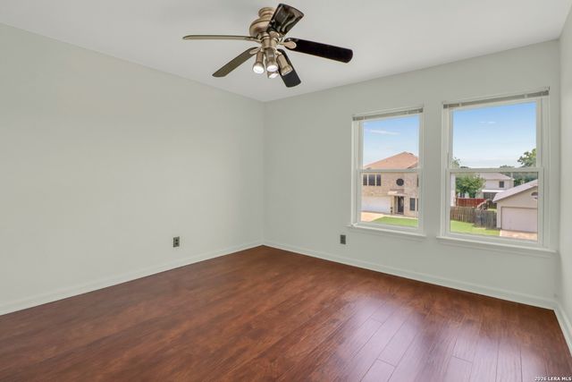 5923 WALNUT MILL DR, San Antonio, TX 78244