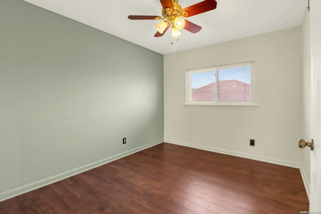 5923 WALNUT MILL DR, San Antonio, TX 78244
