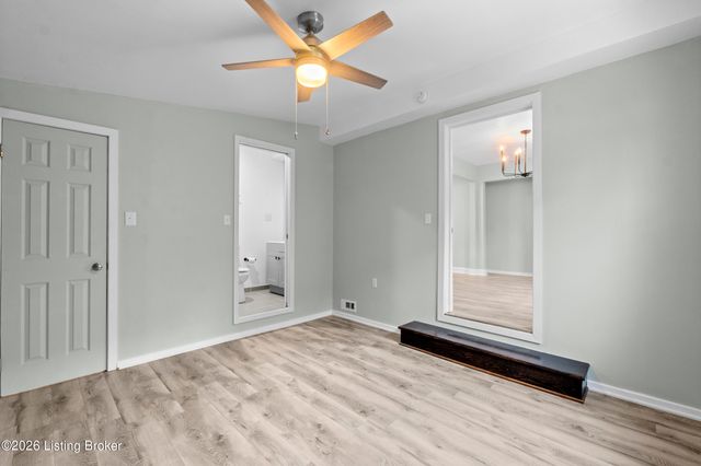 1710 Pershing Ave, Louisville, KY 40242