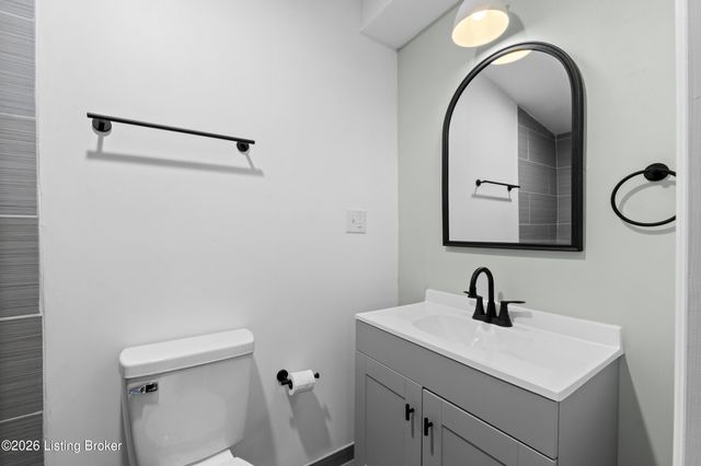 1710 Pershing Ave, Louisville, KY 40242