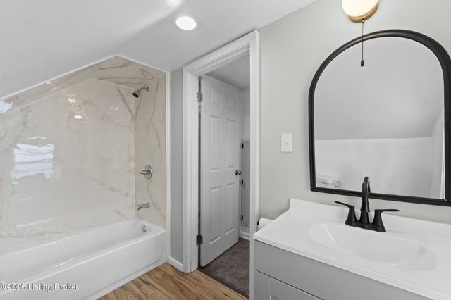 1710 Pershing Ave, Louisville, KY 40242