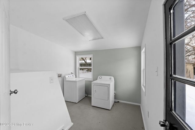 1710 Pershing Ave, Louisville, KY 40242