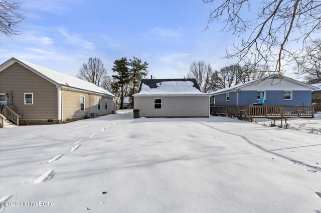 1710 Pershing Ave, Louisville, KY 40242