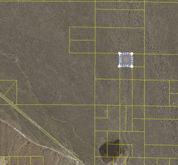 Nearby Valyermo Rd/Pearblossom Hwy, Pearblossom, CA 93553