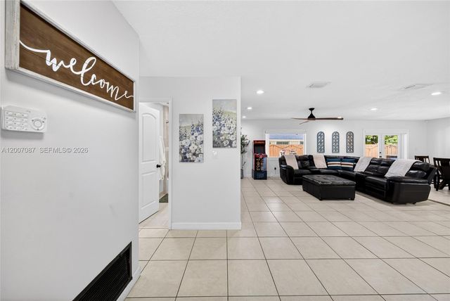 7434 SW 129th Ct, Miami, FL 33183