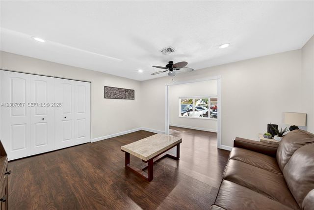 7434 SW 129th Ct, Miami, FL 33183