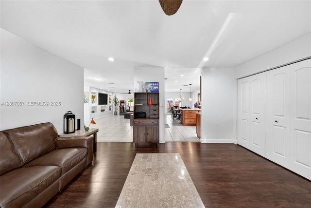 7434 SW 129th Ct, Miami, FL 33183