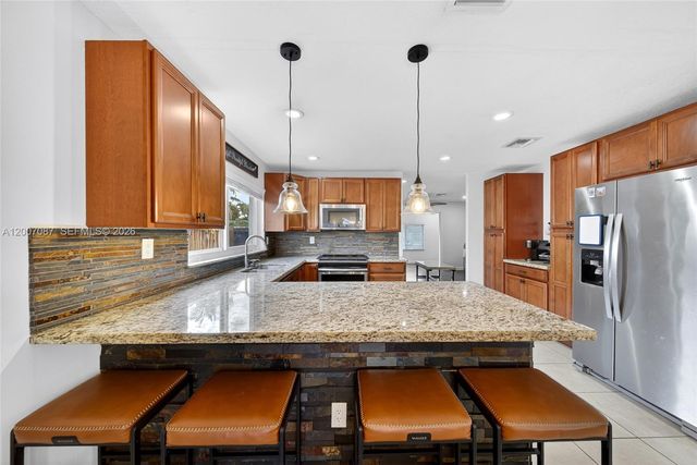 7434 SW 129th Ct, Miami, FL 33183