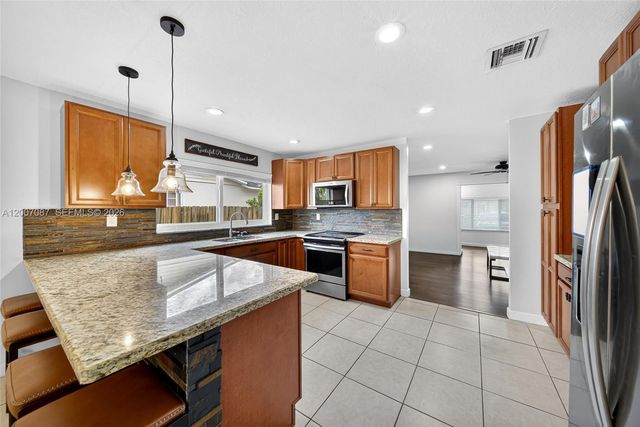 7434 SW 129th Ct, Miami, FL 33183