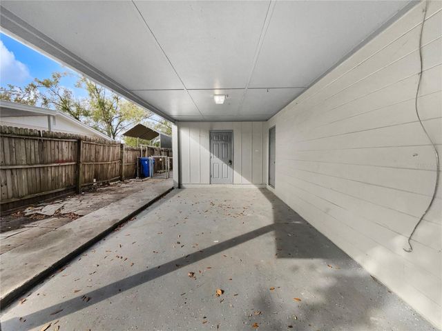 4202 CROMWELL DRIVE, Tampa, FL 33610