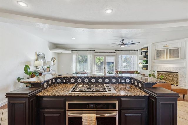 2520 Antelope Trail, Edmond, OK 73012