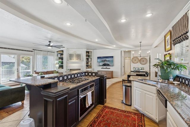 2520 Antelope Trail, Edmond, OK 73012