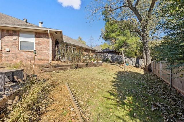 2520 Antelope Trail, Edmond, OK 73012