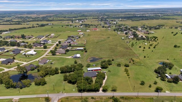 16360 University Drive, Forney, TX 75126