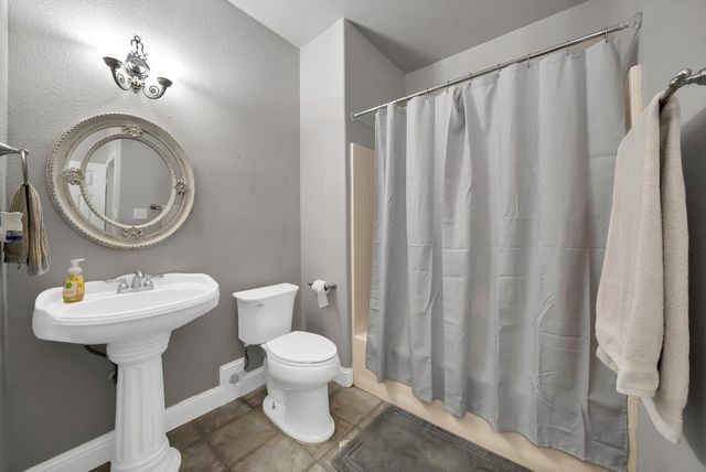 16360 University Drive, Forney, TX 75126