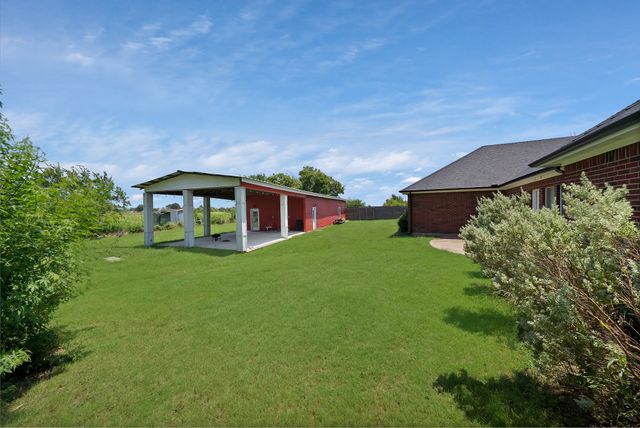 16360 University Drive, Forney, TX 75126