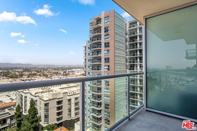 13700 MARINA POINTE Drive 1206, Marina Del Rey, CA 90292