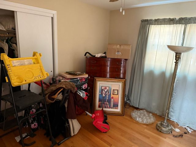 8114 S Anthony Avenue, Chicago, IL 60617